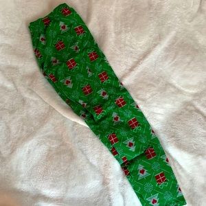 Cute fun christmas leggings!